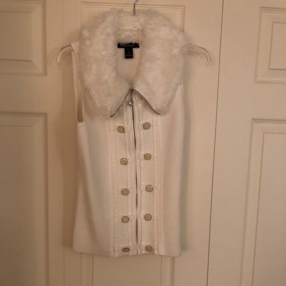 White House Black Market Sweater vest